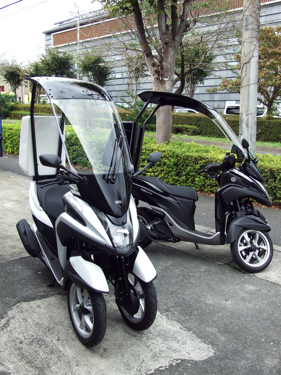 トリシティ155 ルーフキット マットブラック